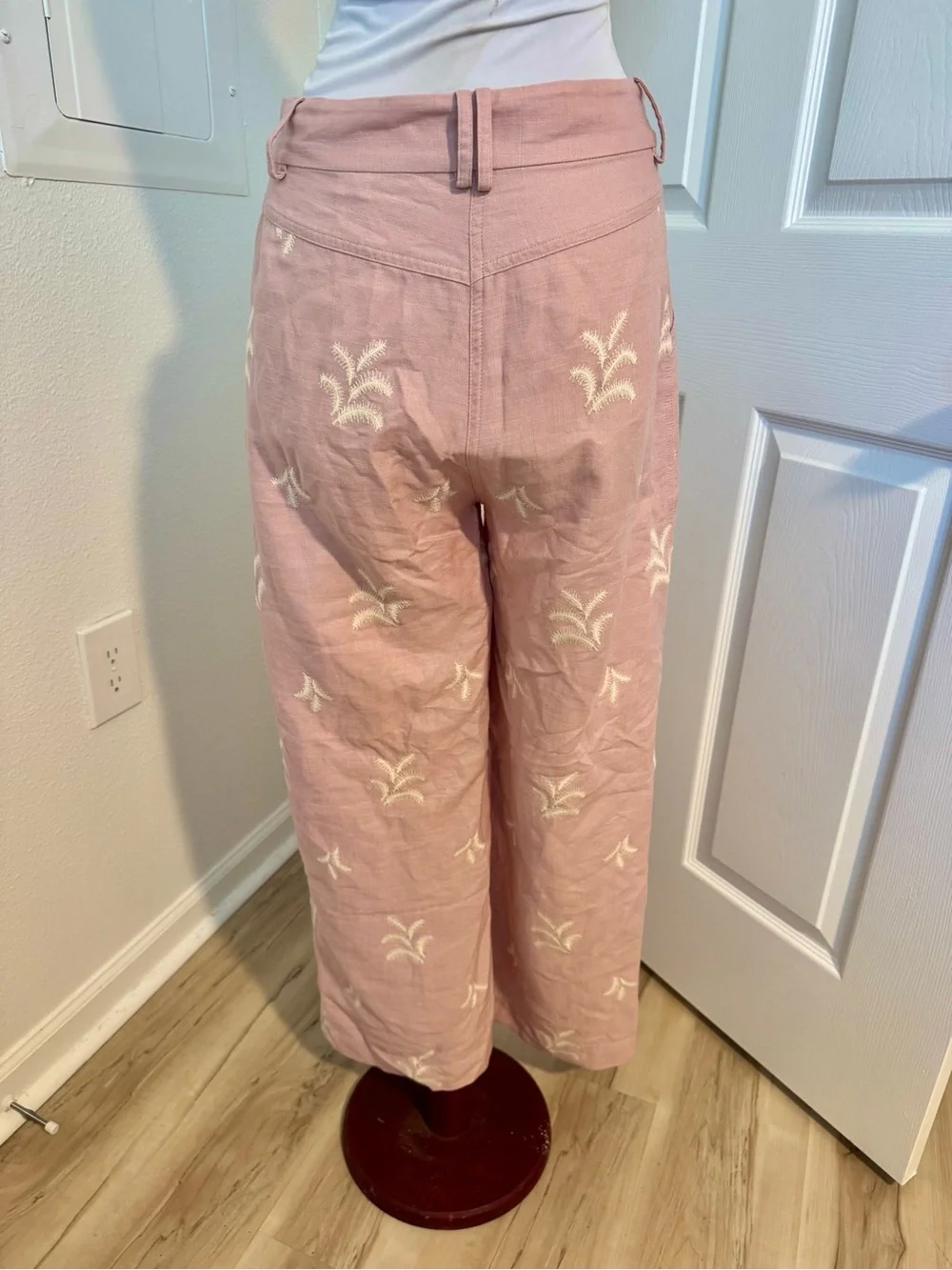 Zara Pink Embroidered Linen Blend Wide Leg Pants – Size M